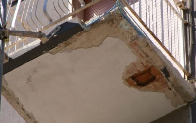 Manutenzione pensilina ultimo piano condominio: cosa fare se gli altri non vogliono pagare?