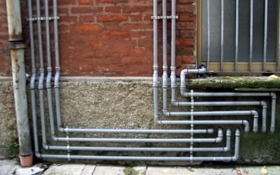 “TUBI CHE TRANSITANO DENTRO IL CONDOMINIO: dove finisce la proprietà comune e dove inizia quella privata